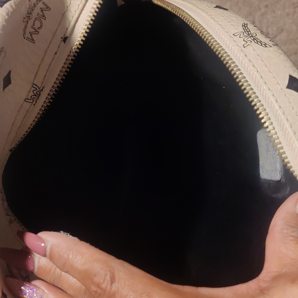 Mcm Authentic Medium Size Backpack - image 5